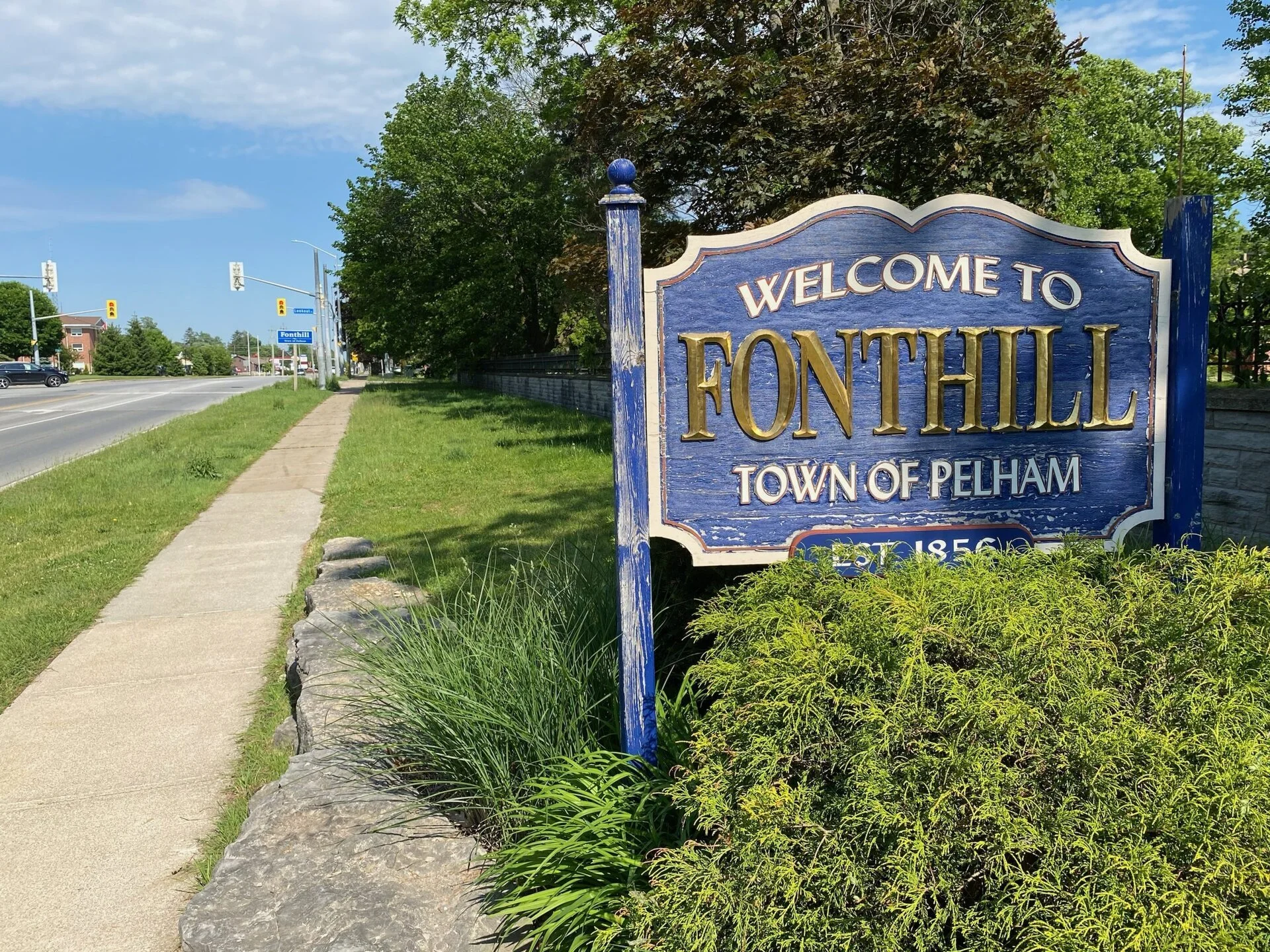 Automotive Showrooms And Dealerships cleaners in Fonthill