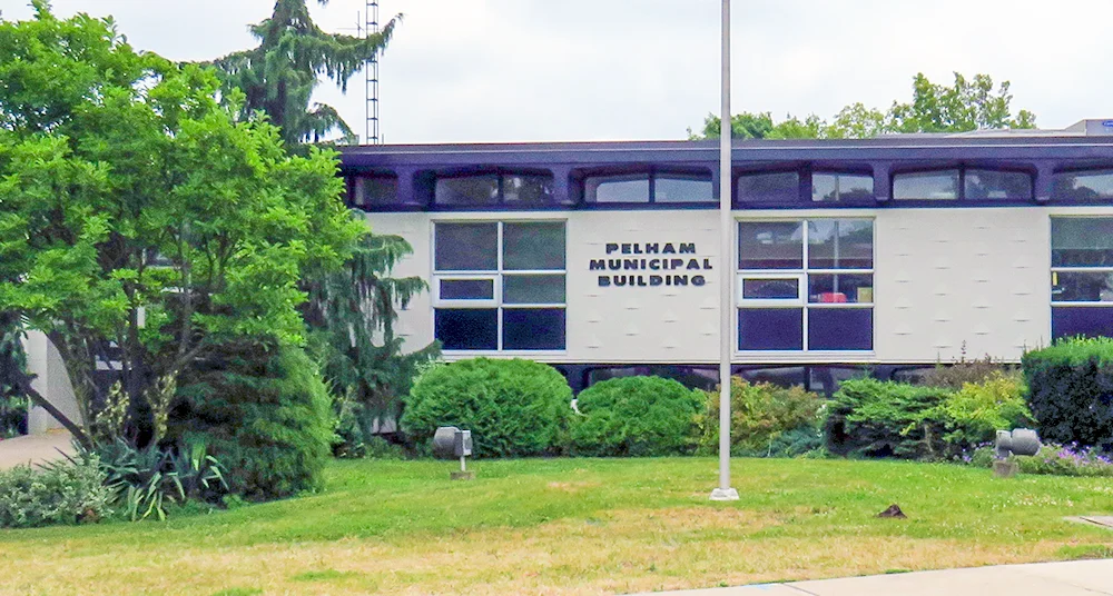 Automotive Showrooms And Dealerships cleaners in Pelham